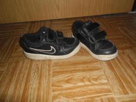 Tenisky nike (1/2)
