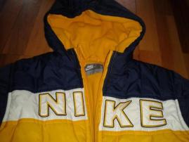 Bunda Nike (2/4)