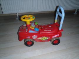 Odrážadlo cars (2/3)
