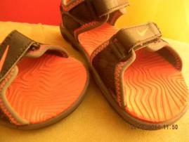 Sandalky nike v.24 (3/4)
