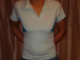Nike (3/4)