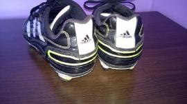 Kopačky adidas (2/4)