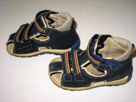 Sandalky (4/4)