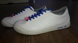 Tenisky adidas (2/3)
