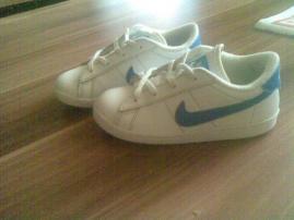 Tenisky nike (1/3)