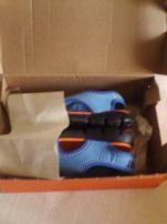 Predam nove sandalky (3/3)