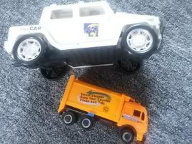 Poziarnicke auto a . (3/3)