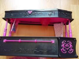 Monster high postel a báb (3/4)