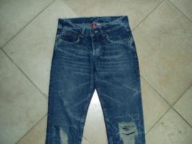 Divided by H&M rifle (3/4)