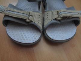 Sandálky nike (3/4)