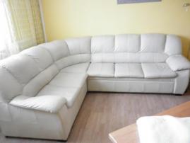 Rozkladací koženný kauč (2/2)