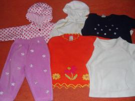 Balík oblečenia na 9-12 m (1/1)