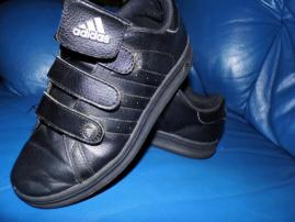 Adidas celokozene (1/3)