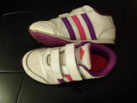Adidas tenisky (1/1)