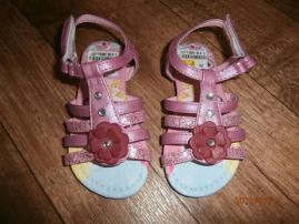 Sandalky disney (1/4)