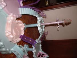 Barbie a tajomstvo pegasu (4/4)