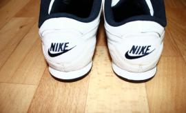Nike dámske 5,5 (3/4)