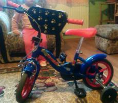 Detsky bicykel s pomoc.ko (1/4)