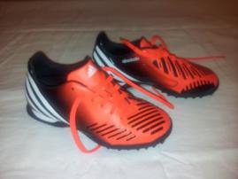 Kopačky adidas predator (1/4)