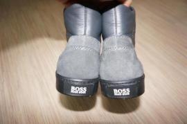 Hugo boss (2/4)