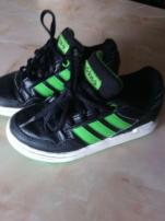 Adidas botasky (2/4)