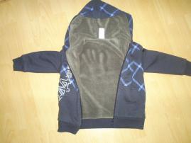 Mikina (2/3)