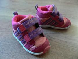 Detské tenisky adidas (1/1)