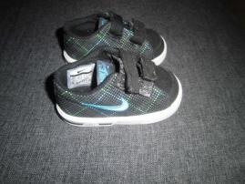 Predám botasky nike 19,5 (3/3)
