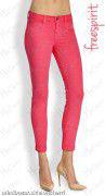 Nove damske skinny jeansy (2/2)