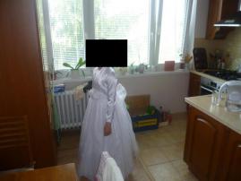 Šaty na 1 sv.prijímanie (1/2)