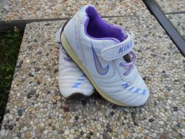 Botasky - nike, 26 (3/4)