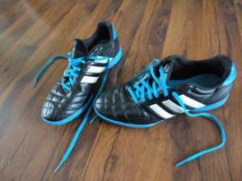 Adidas 40,5 (1/4)
