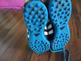 Adidas 40,5 (4/4)