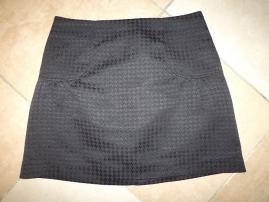 H&m sukňa veľ.36/38 (1/2)