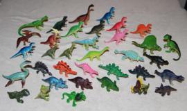 33 dinosaurov (2/3)