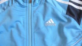 Adidas mikinka (2/4)