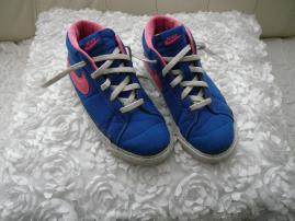 Botasky nike (1/3)
