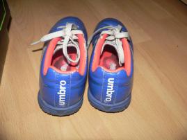 Umbro halovky 33 (3/4)