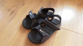 Sandale (1/4)