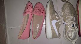 Zlaté trblietavé nike ten (2/2)
