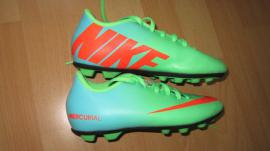 Kopacky nike (2/4)