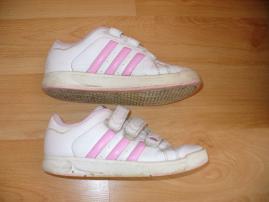 Tenisky adidas (1/2)