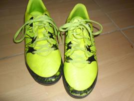 Adidas chlapčen. halovky (1/3)