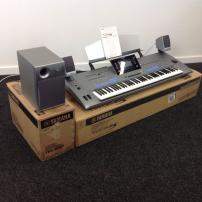 Yamaha tyros5 keyboard (1/2)