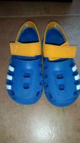 Sandalky adidas (3/4)