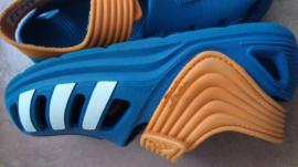 Sandalky adidas (4/4)