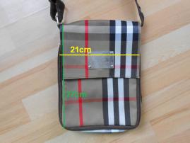 Burberry kabelka (3/3)