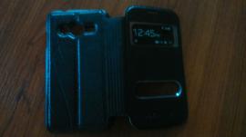 Obal na telefon (2/3)