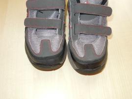 Turistické adidas /31/ (2/4)