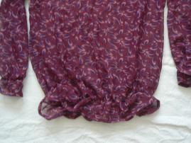 Blúzka s dlhými rukávmi (1/2)